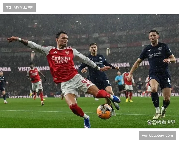 阿森纳边路进攻组合效率评估，萨卡内切与马丁内利下底传中配合研究